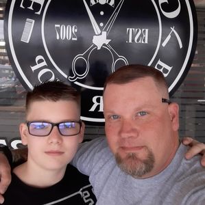 Meet your Posher, Wayne